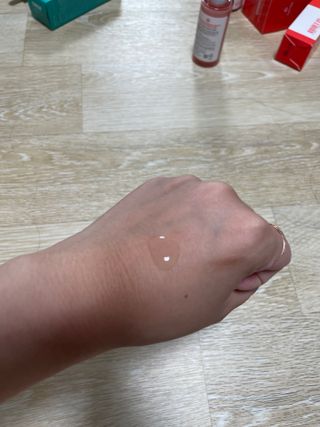 아이앤립 / EYENLIP 아이앤립 연어오일 리바이탈라이징 토너+앰플+크림 3종 세트 — 5점을 준 리뷰어가 2021년 7월 올린 사용 사진
