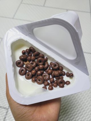 매일바이오 토핑요거트 — 5점을 준 리뷰어가 2021년 5월 올린 사용 사진