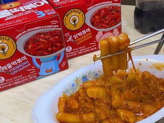 한성기업 무볼레 닭떡볶이+해물떡볶이 2종 세트 — 5점을 준 리뷰어가 2021년 10월 올린 사용 사진