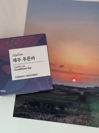 제주인디 제주 푸른바 카멜리아 컨디셔너 — 5점을 준 리뷰어가 2021년 12월 올린 사용 사진