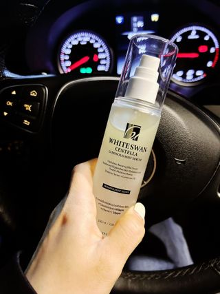 오투에니원 화이트스완 센텔라 루미너스 미스트 세럼 100ml — 5점을 준 리뷰어가 2023년 1월 올린 사용 사진