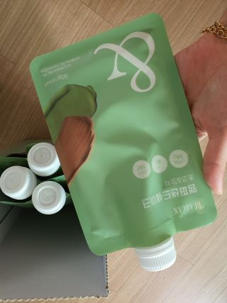 [뷰캔] 건강한 식사대용 앰퍼샌드 단백질 쉐이크 초코&말차 50g — 5점을 준 리뷰어가 2022년 6월 올린 사용 사진