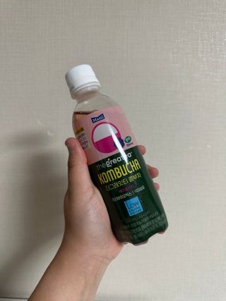 더그레잇티 콤부차 [매일유업] 더그레잇티 44kcal 콤부차 300ml *12개입 (오리지널 6개+베리리치 6개) — 5점을 준 리뷰어가 2023년 8월 올린 사용 사진