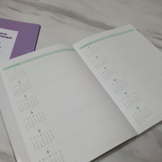 리훈 2024다이어리 아이라이크 모눈다이어리 — 5점을 준 리뷰어가 2023년 9월 올린 사용 사진