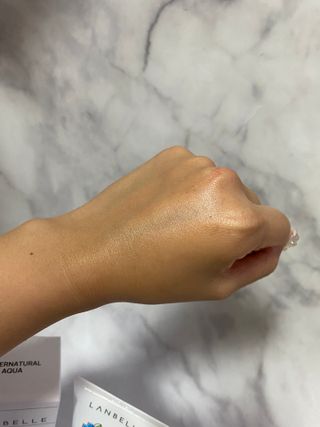 랑벨 수퍼내츄럴 아쿠아 수딩 크림 100ml — 5점을 준 리뷰어가 2022년 5월 올린 사용 사진