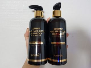 썸헤어 / SUMHAIR 썸헤어  써밋 안티 헤어로스 샴푸+트리트먼트 — 4점을 준 리뷰어가 2021년 6월 올린 사용 사진