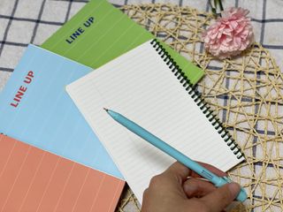 리훈 언제든지 필요한 기본 아이템 아무노트 4권세트+저점도펜[색상랜덤배송] — 5점을 준 리뷰어가 2021년 3월 올린 사용 사진