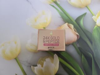 아이앤립 / EYENLIP 아이앤립 24K 골드 N 펩타이드 앰플 크림 — 5점을 준 리뷰어가 2021년 6월 올린 사용 사진