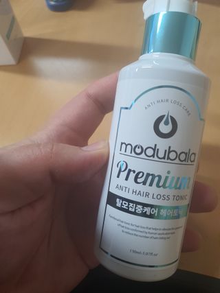 모두발라 탈모집중케어 헤어토닉 — 5점을 준 리뷰어가 2021년 12월 올린 사용 사진
