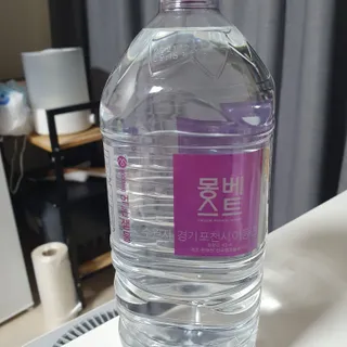 몽베스트 MONTBEST 1L 12입 — 5점을 준 리뷰어가 2022년 2월 올린 사용 사진
