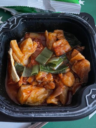 한성기업 무볼레 닭떡볶이+해물떡볶이 2종 세트 — 4점을 준 리뷰어가 2021년 9월 올린 사용 사진