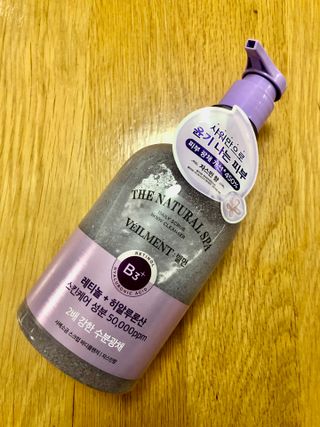 벨먼 내추럴스파 수분광채 스크럽 바디워시 600ml 5종 — 4.5점을 준 리뷰어가 2022년 5월 올린 사용 사진
