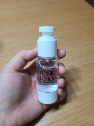 뷰티메드 수분폭탄 토닉로션 200ml — 5점을 준 리뷰어가 2022년 8월 올린 사용 사진