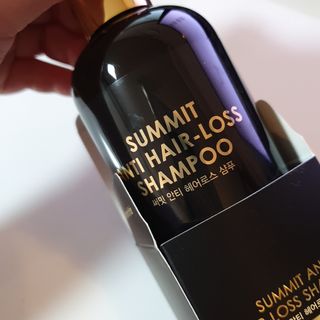썸헤어 / SUMHAIR 썸헤어  써밋 안티 헤어로스 샴푸+트리트먼트 — 5점을 준 리뷰어가 2021년 5월 올린 사용 사진