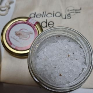 [딜리셔스코드] 타르투피 알레산드로 로시 트러플 소금 100g +트러플 오일 100ml set — 5점을 준 리뷰어가 2022년 4월 올린 사용 사진