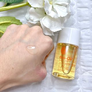 바이오오일 [바이오-오일] 스킨케어 오일 내추럴 60ml — 5점을 준 리뷰어가 2021년 10월 올린 사용 사진