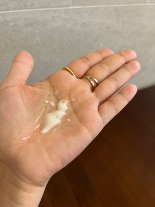 더사가오브수 [사가수] 효혜윤 보태니컬 에너지 에센스인로션 20ml /아이포올 스틱 3g — 5점을 준 리뷰어가 2023년 3월 올린 사용 사진