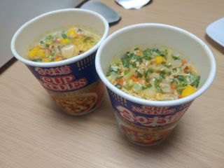 NISSIN 닛신 컵누들  4종 - 씨푸드오리지날, 씨푸드 스파이시, 씨푸드 커리, 씨푸드 XO소스 — 5점을 준 리뷰어가 2022년 3월 올린 사용 사진