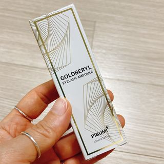 피부미 골드베릴 아이래쉬 앰플 10ml — 4.5점을 준 리뷰어가 2021년 9월 올린 사용 사진