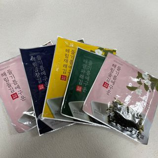[해림맛김] 들기름에 구운 바삭바삭 김 4종 세트 + 1종 랜덤발송 총5개입 — 5점을 준 리뷰어가 2021년 5월 올린 사용 사진