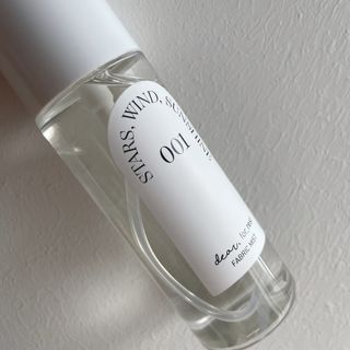 디어포레스트 [5개세트] 숲속의 하루 패브릭미스트 (섬유향수/ 룸스프레이) 50ml 5개 — 3점을 준 리뷰어가 2022년 8월 올린 사용 사진