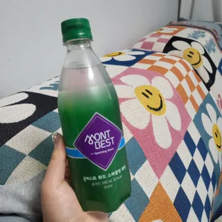 몽베스트 Montbest with Sparkling water Plain 20병 — 5점을 준 리뷰어가 2023년 3월 올린 사용 사진