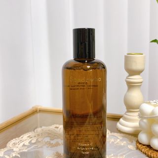 스킨큐어 산다화 비타민c 화이트닝 토너 150ml — 5점을 준 리뷰어가 2021년 12월 올린 사용 사진