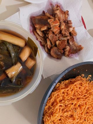 우주쿡 천연조미료 고메 프리미엄 시즈닝 6종 택1 청양고추+ /대파 /깻잎 /마늘 /생강 /표고버섯 — 5점을 준 리뷰어가 2021년 8월 올린 사용 사진
