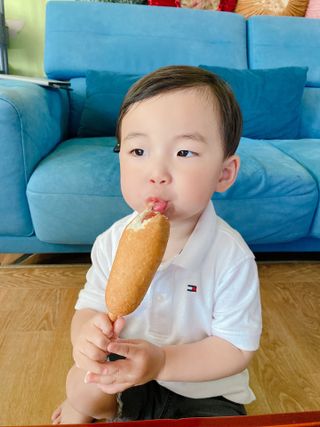 오마뎅 한우핫도그 — 5점을 준 리뷰어가 2021년 6월 올린 사용 사진