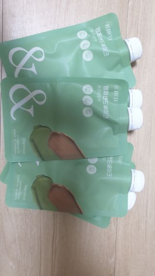 [뷰캔] 건강한 식사대용 앰퍼샌드 단백질 쉐이크 초코&말차 50g — 4점을 준 리뷰어가 2022년 6월 올린 사용 사진