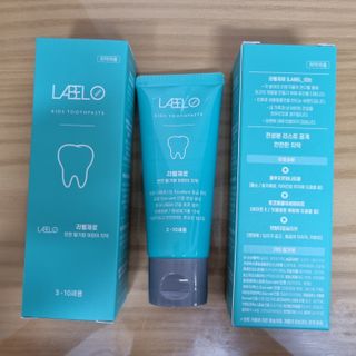 치과에서 쓰는 치약 _ 라벨제로 저불소 꼬마, 키즈, 유아, 베이비, 주니어 안전한 어린이치약 — 5점을 준 리뷰어가 2022년 12월 올린 사용 사진