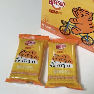 광동제약 [광동] 비타500데일리스틱 70포X2개 + 뚱랑이엽서 + 쇼핑백 증정 — 5점을 준 리뷰어가 2022년 11월 올린 사용 사진