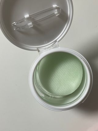 디에이브 더마-테카 바이옴 카밍패드 60매 — 5점을 준 리뷰어가 2022년 12월 올린 사용 사진