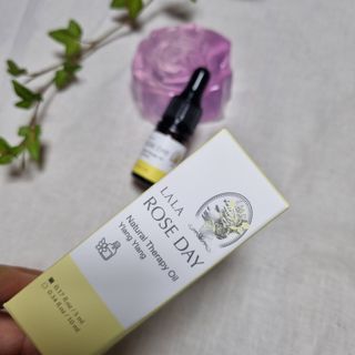 라라로즈데이 시즌2 천연 아로마오일 Y존 케어 속옷향수 이너퍼퓸 5ml  여성의 자존감을 UP시키자 — 4점을 준 리뷰어가 2021년 8월 올린 사용 사진