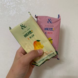 비타앤C 레몬맛, 망고맛 — 5점을 준 리뷰어가 2021년 5월 올린 사용 사진