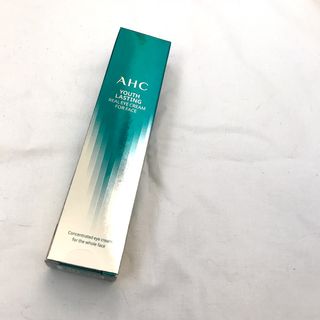 [NEW 탄력유턴 아이크림] AHC 유스 래스팅 리얼 아이크림 포 페이스 — 5점을 준 리뷰어가 2021년 2월 올린 사용 사진