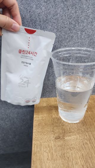 클린24시간 1BOX(5포) + 전용보틀(500ml) — 4점을 준 리뷰어가 2023년 6월 올린 사용 사진