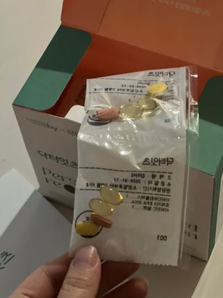 [닥터잇츠] 개인맞춤형 건강기능식품_2종 중 택 1 — 5점을 준 리뷰어가 2024년 1월 올린 사용 사진