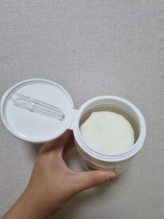 랑벨 비타 에너지 잡티 앰플 패드 65매 (투명하고 밝은 얼굴 광채패드) — 5점을 준 리뷰어가 2022년 5월 올린 사용 사진