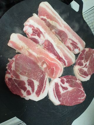 찐신선 미국 냉동 목살 & 네덜란드 냉동 삼겹살 — 5점을 준 리뷰어가 2021년 8월 올린 사용 사진