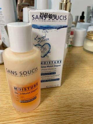 산수시 데포 세럼 수분 물광 비타민 에센스 50ml 기초화장품 — 3.5점을 준 리뷰어가 2021년 7월 올린 사용 사진