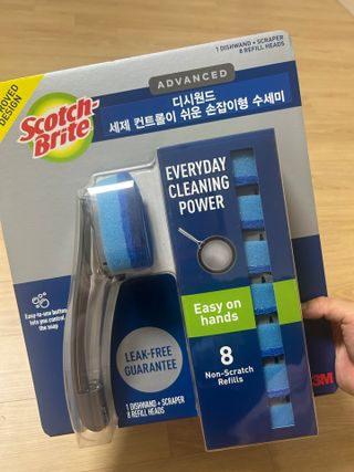 3M 디쉬원드 손잡이형 수세미 클럽팩 1핸들+8리필 — 3.5점을 준 리뷰어가 2023년 7월 올린 사용 사진