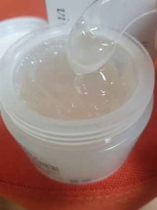 [버진팜스]모공 정돈에서 진정까지 한번에 푸딩수딩2.0 — 5점을 준 리뷰어가 2021년 1월 올린 사용 사진