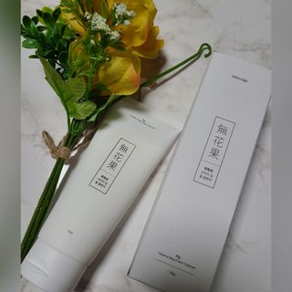 [베러오리진] 무화과 크리미 딥 폼 클렌저/피부 노폐물 & 미세먼지 99 세정 인증 민감성 피부 무자극 인증 — 5점을 준 리뷰어가 2021년 12월 올린 사용 사진