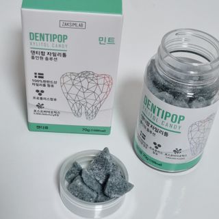 작심연구소 구취제거+충치예방+치아화이트닝 마법의 캔디 덴티팝3종(맛 랜덤 발송) — 5점을 준 리뷰어가 2022년 6월 올린 사용 사진