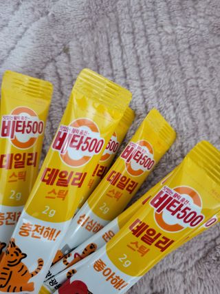 광동생활건강 [광동] 비타500데일리스틱  ★빼빼로데이★ 30포+70포+ 뚱랑이스티커+빼빼로+쇼핑백 — 5점을 준 리뷰어가 2022년 11월 올린 사용 사진