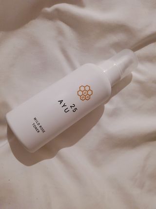 AYU25[아유트웬티파이브] 피부건강에 꼭 필요한 pH 약산성 와일드 로즈토너 — 4.5점을 준 리뷰어가 2021년 5월 올린 사용 사진
