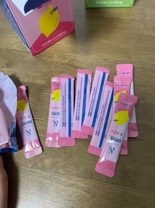비타앤C 레몬맛, 망고맛 — 5점을 준 리뷰어가 2021년 5월 올린 사용 사진