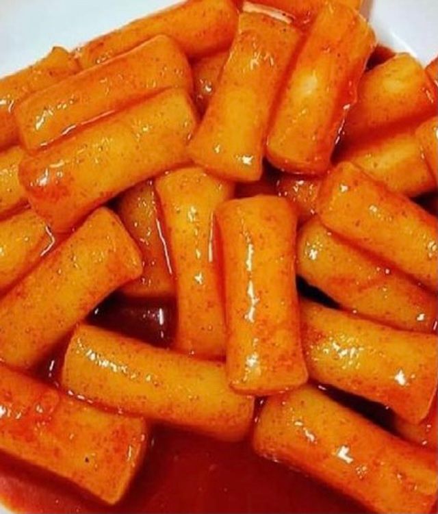유비쿡 컵떡볶이 매운컵떡볶이2개/ 짜장컵떡볶이 2개  총 4개세트 리뷰 사진