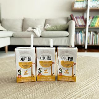 메디웰 페디아드링크 미니 바나나맛 — 5점을 준 리뷰어가 2022년 5월 올린 사용 사진